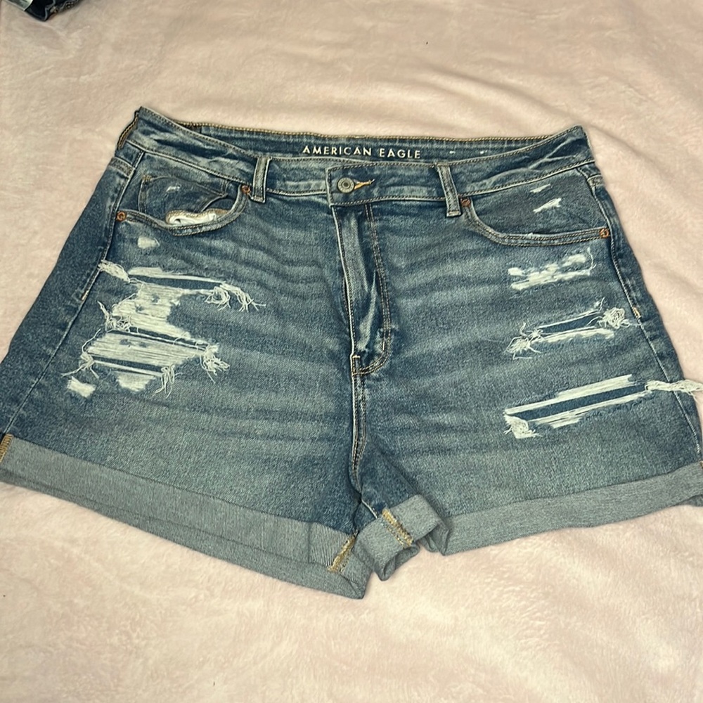 American Eagle Mom Shorts